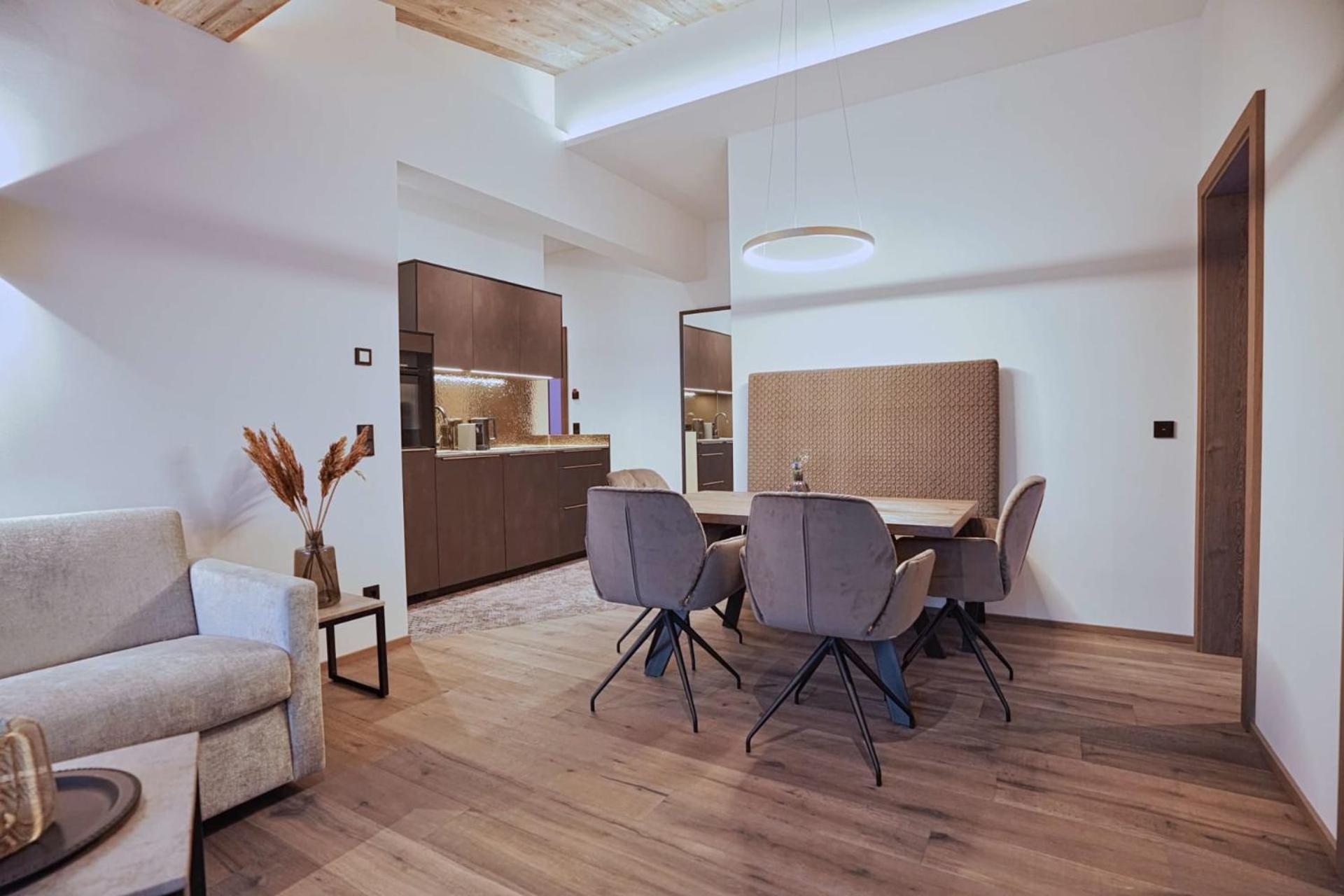 Hotel & Appartements Heigenhauser Waidring Ngoại thất bức ảnh