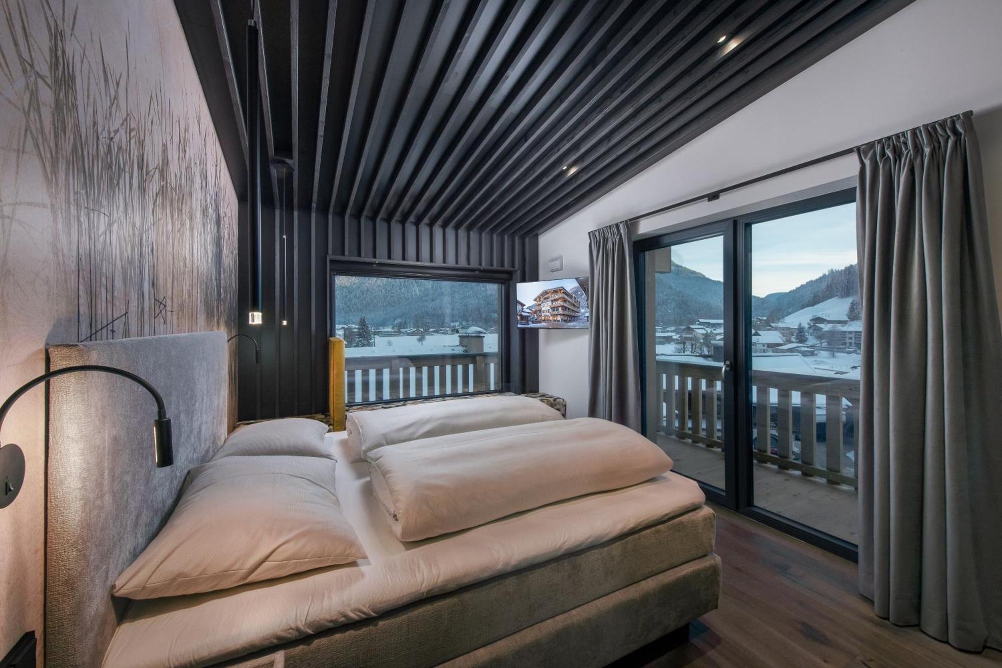 Hotel & Appartements Heigenhauser Waidring Ngoại thất bức ảnh
