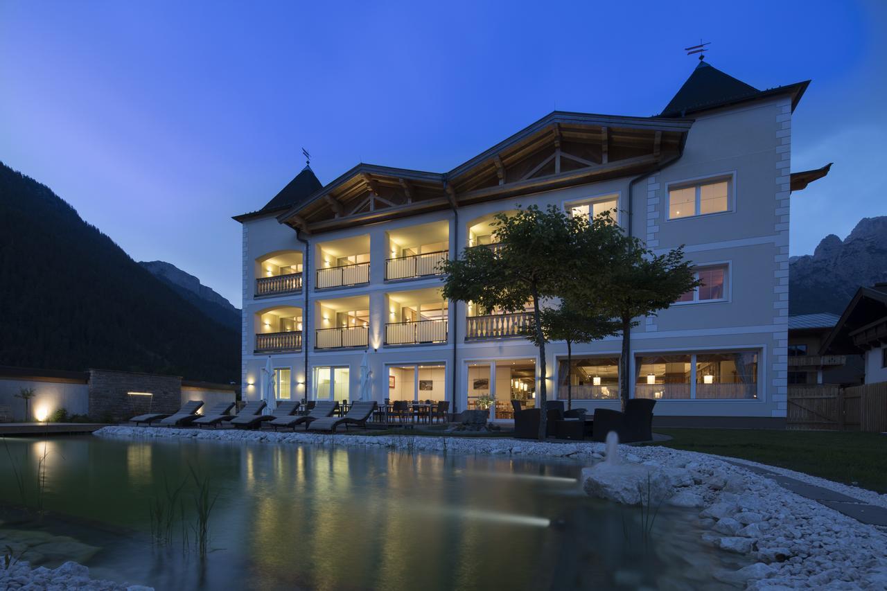 Hotel & Appartements Heigenhauser Waidring Ngoại thất bức ảnh